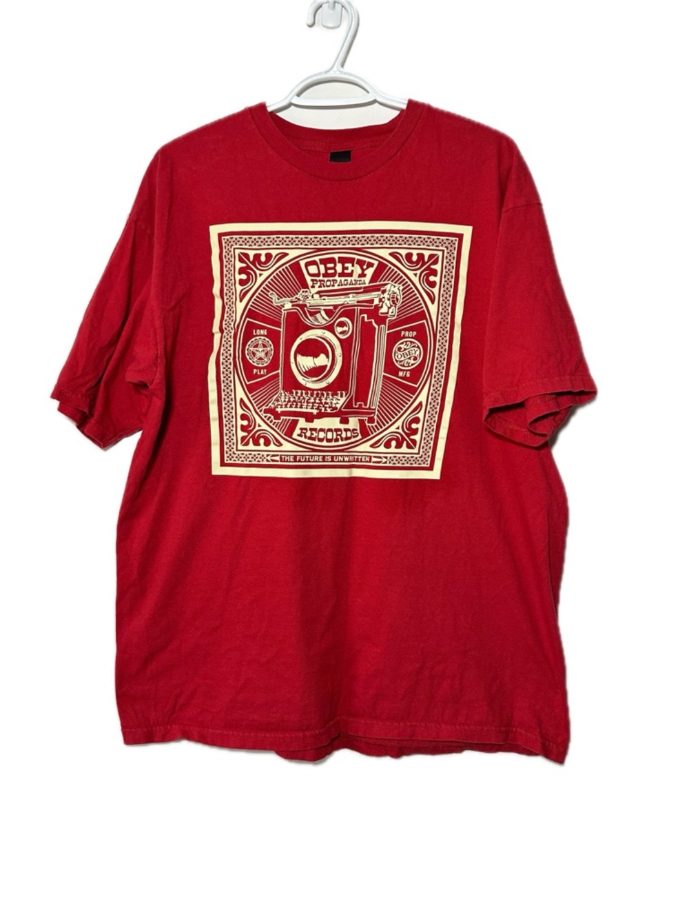 Vintage Y2K Obey Records Red Cream Graphic Panel T-Shirt Unisex Streetwear XL